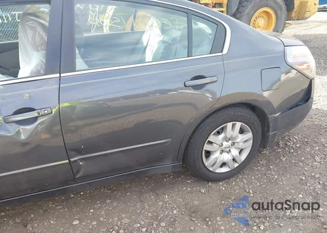 2009 Nissan Altima 2.5 S из США, поврежденный, VIN 1N4AL21E99N504361